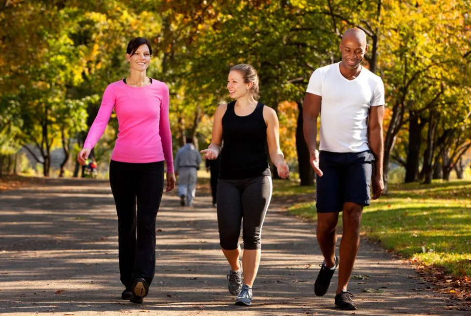 研究发现:一旦吃上降压药,3件事就别做了,不要害了自己?